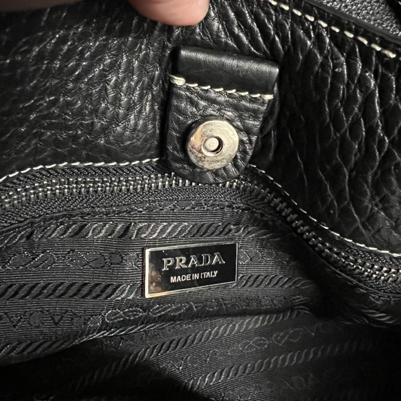 Black leather Prada Purse & Wallet set EUC!!!! - Picture 11 of 16